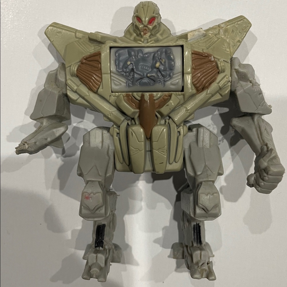 FREE WITH ANY PURCHASE: : TRANSFORMERS 2007 STARSCREAM HASBRO ACTION FIGURE